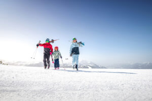 Ski Vergnügen mit der Familie im Snow Space Salzburg