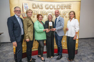 Im Bild v.l.n.r.: Thomas Wolfsegger (Tagen in Österreich), Ulli Retter, Pia Malits, Christine Schiesl, Erwin Maier (Retter Bio-Natur-Resort), Elfi Schenkel (Tagen in Österreich)