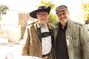 Im Bild v.l.n.r.: Bierpapst Conrad Seidl (Autor), Reinhold Barta (Gusswerk)