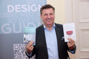 Michael Stein (Herausgeber/Verleger medianet)